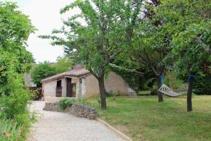 Maisons de vacances Ferme en pierre, site isole avec piscine : photos des chambres