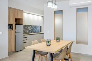 Divine 2BR Apartment in the Heart of Athens