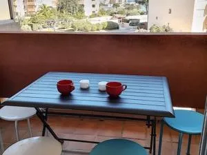 Charmant T2 avec Piscine, Accès Plage et Parking Privatif - Bormes les Mimosas - FR-1-610-67 - Cabasson