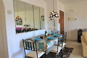 Fabulous 2 bed apartment on Las Ramblas Golf