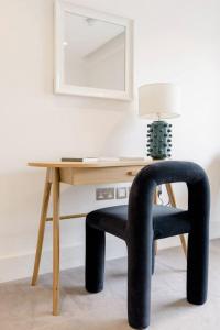 Home Stay - Coven Garden