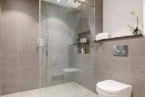 Home Stay - Coven Garden