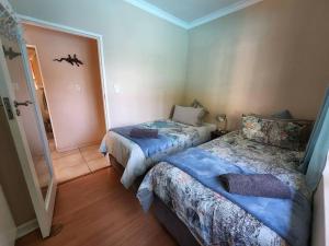 2 bed Cottage, Bryanston, Sandton