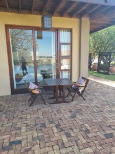 Emufuleni river logde