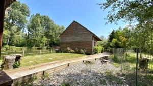 Chalets Chalet avec terrasse sur pilotis vue sur l'etang : photos des chambres