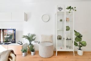 C24 Fantastic 4 Bedroom with Terrace