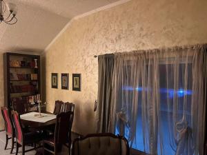 Pool & River House - Lazara