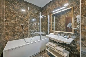 Superior Double Room - Free Parking room in Hotel Cvita