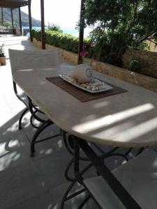 vromolithos apartments