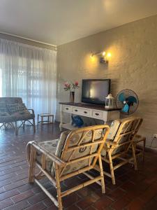 Dolphin View Self Catering