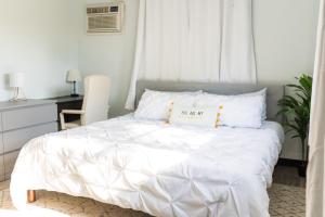 A Travelers Nook! A Luxury ADU full of Abundance.