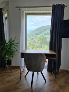 Bran Mountain Living