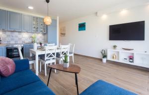 Villa M apartment Podstrana-private pool 30 m2