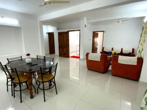PAZHOOR RESIDENCY HOME STAY 4BHK Deluxe