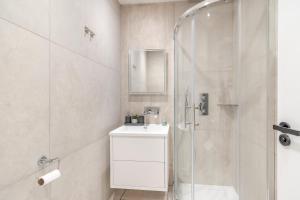 Entire Garden Flat with Parking - Portobello Road