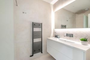 Entire Garden Flat with Parking - Portobello Road