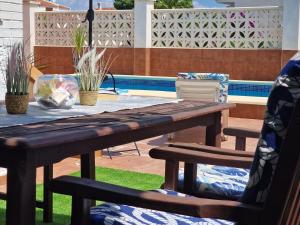 Riumar "Camins", 380m to beach, private pool, On-Site-Service, dog beach