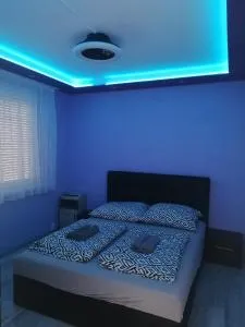 Borsalino Apartman - 艾普莱尼