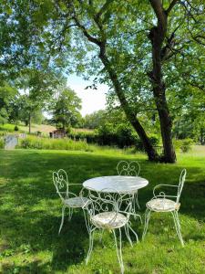 Maisons de vacances Gites Le Vieux Vinzelles : photos des chambres