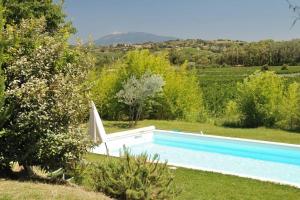 Villas Maison avec sa piscine au chant des cigales : photos des chambres