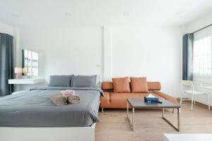 White House Apartment - Chalong