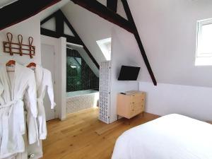 B&B / Chambres d'hotes La bulle d'Etel, chambres & spa : photos des chambres