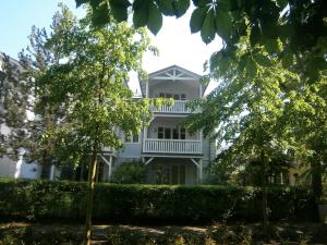 strandnahe FeWos mit 2 Schlafzimmern und Balkon, Residenz Prorer Wiek, Binz