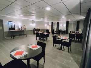 Hotels Hotel de Matignon Restaurant Le EmLo : photos des chambres