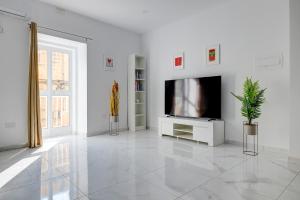 Modern Family Holiday Retreat in Gzira