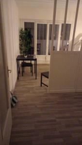 Appartements Lumineux studio avec balcon / Cosy flat with balcony : photos des chambres