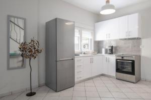 N&J Apartment 1 by Booking Kottas