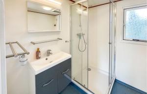 Stunning Stacaravan In Putten