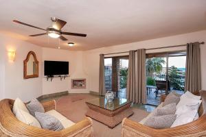 Casa Flamingo Cabo Luxurious Home, Spacious Rooms in El Pedregal Gated Community