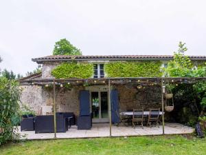 Maisons de vacances Gite Mareuil en Perigord, 4 pieces, 6 personnes - FR-1-616-302 : photos des chambres