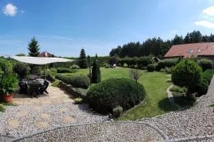 Apartament z ogrodem i jacuzzi - Köslienen