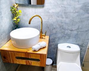 Luxury Home In Aguacatala