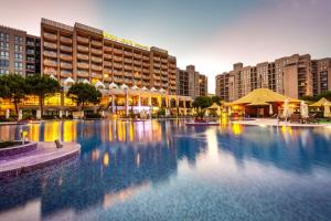 Barcelo Royal Beach Suite