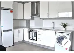 Lovely 2-bedrooms with free parking - Farnham Royal