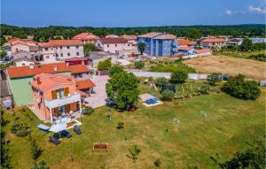 Amazing Apartment In Pula With Wifi