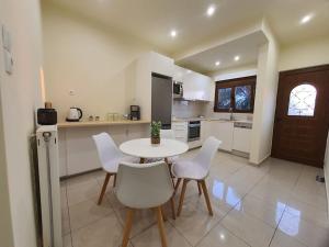 Livas City Relaxing Apartment