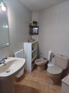 Apartamento Penedo, camino portugus-CON PLAZA DE GARAJE GRATIS