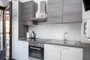 Apartments by the sea Vir - 20712