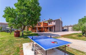 Amazing Apartment In Pula With Wifi