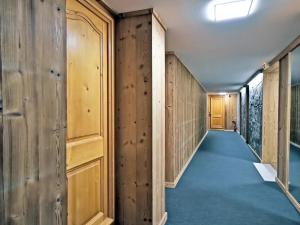 Chalet familial 12 pers avec jacuzzi et ski-inski-out - FR-1-613B-40