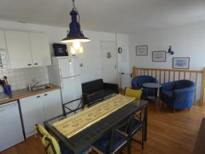 Appartements Appartement Notre-Dame-de-Monts, 3 pieces, 4 personnes - FR-1-540-272 : photos des chambres