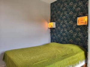 Appartements Duplex en front de mer avec balcon a Merville-Franceville-Plage - FR-1-465-99 : photos des chambres