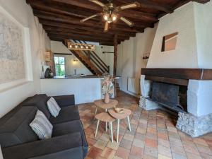 Maisons de vacances Gite Chadurie, 2 pieces, 2 personnes - FR-1-653-234 : photos des chambres