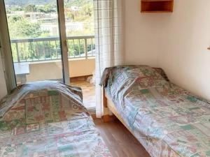 T2 avec Loggia et Balcon à Bormes-les-Mimosas - FR-1-610-91