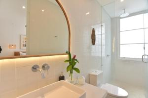 Villa Cruz close to Finns Beach club