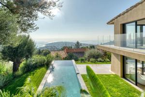 Villas 3 Bedroom renovated villa with astonishing sea view : photos des chambres